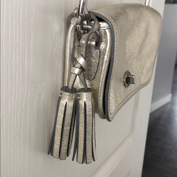 Gold Coach Crossbody/Shoulder Bag - Picture 3 of 6